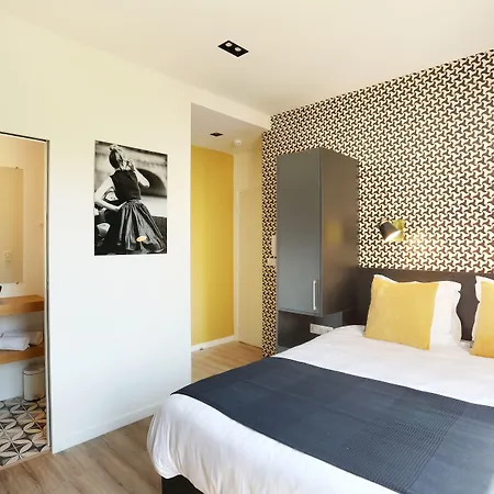 Yays Zola By Numa 4*