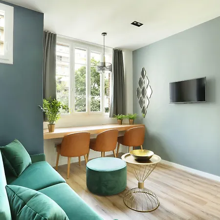 Lägenhetshotell Numa Paris Zola 4*