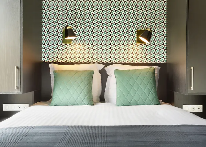 Апарт-отель Yays Zola By Numa 4*