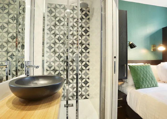 Yays Zola By Numa 4*