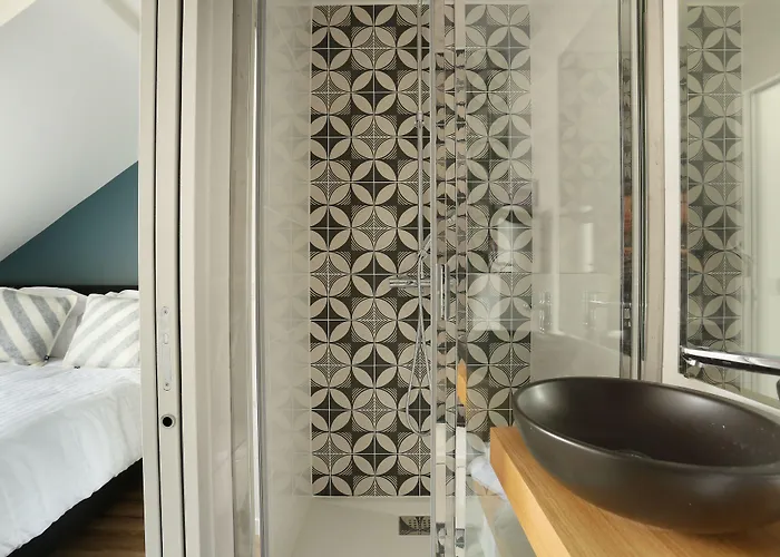 Yays Zola By Numa 4*