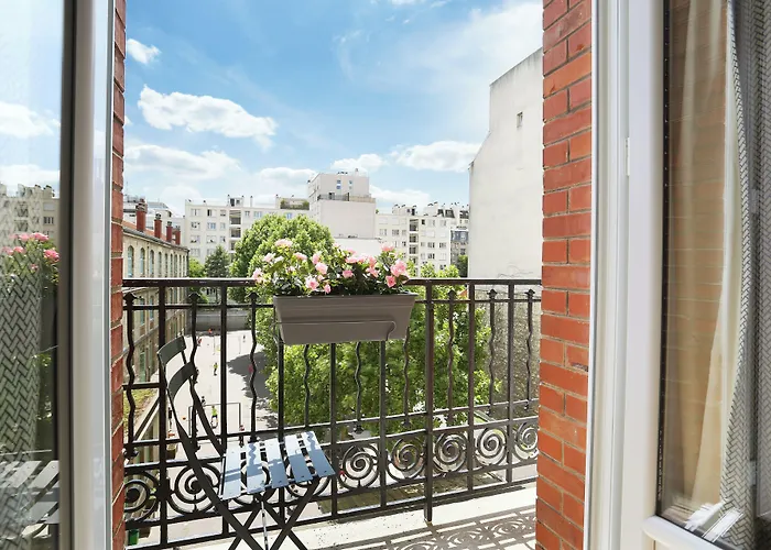 Апарт-отель Yays Zola By Numa