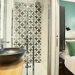 Apart Otel Yays Zola By Numa Paris