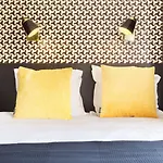 Apart Otel Yays Zola By Numa Paris